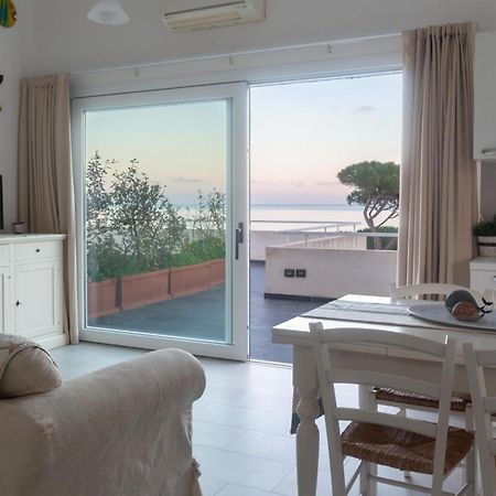 Апартаменты La Casa Sul Mare Кала-Либеротто Экстерьер фото